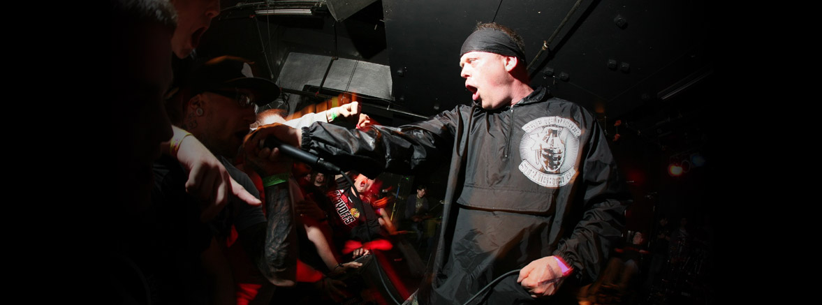Earth Crisis live